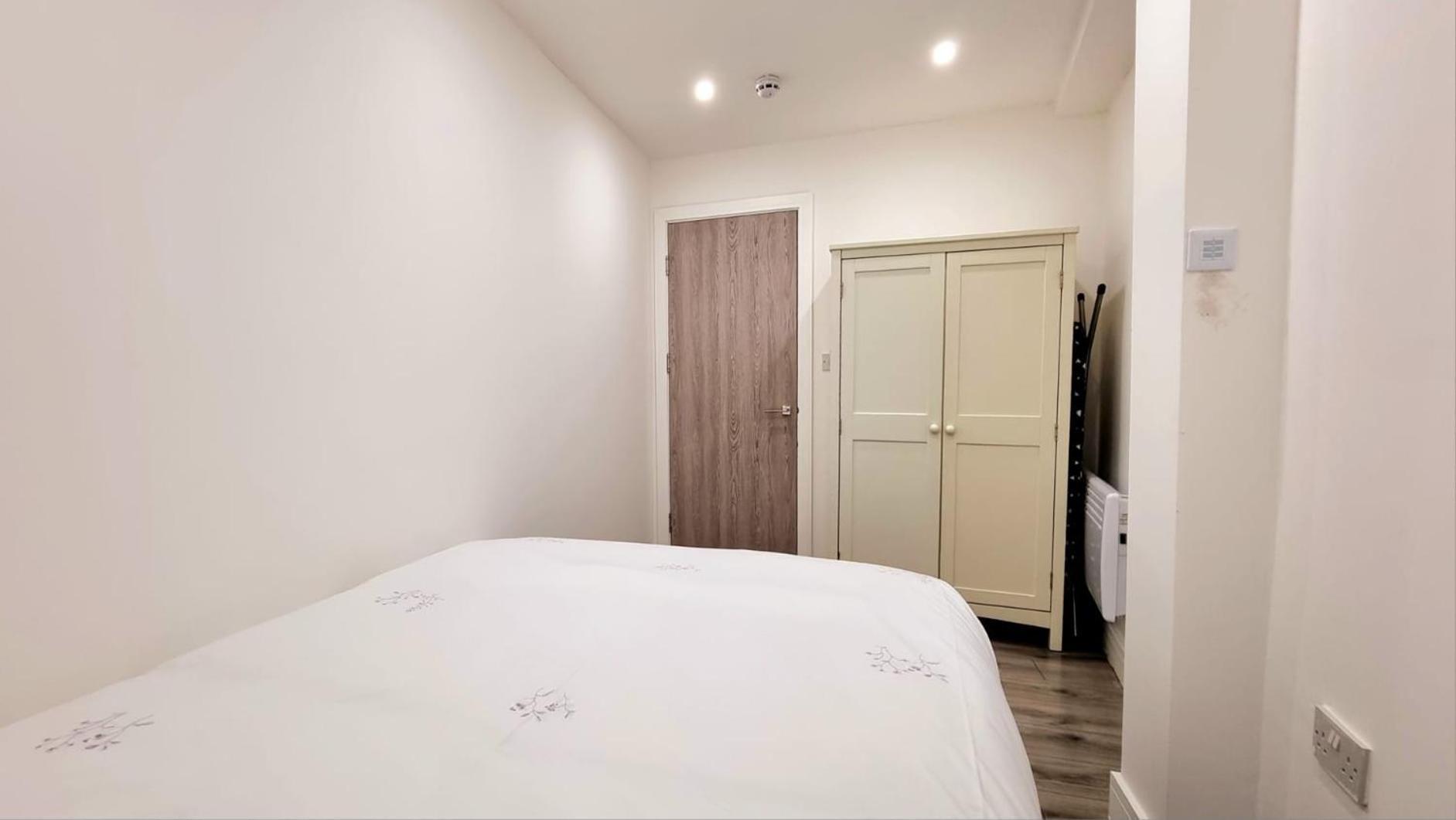 Brand New Flat Close To Turnpike Lane Tube Station London Exterior photo